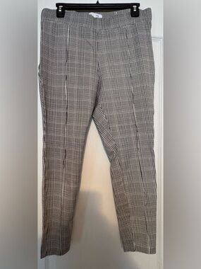 Strive high-ride Black and White Plaid Slim leggings